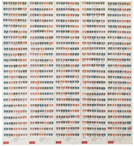 ALIGHIERO BOETTI Lavoro postale (permutazione) 120 buste affrancate e timbrate (francobolli italiani) cm 125x113 eseguito nel 1972 Stima: € 200.000-300.000