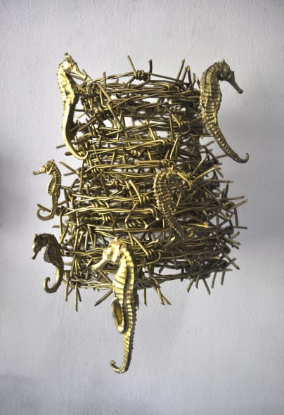 Filippo Sciascia Untitled 8  34 x 26 x 23 cm Iron S ea horse Gold Pain 2014 