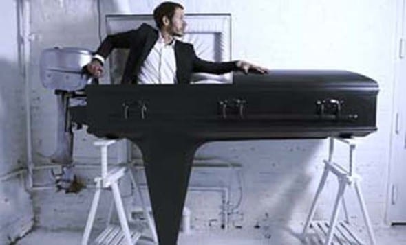 Sebastian Errazuriz, Boat Coffin