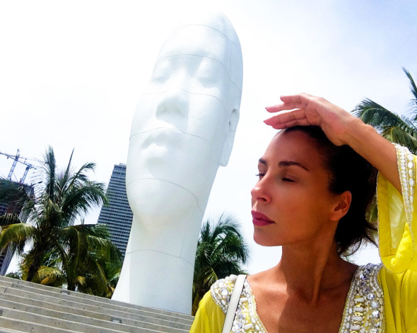 #SELFIEADARTE "Niente musi lunghi" @JaumaPlensa Looking into My Dreams, Awilda, 2012 @PAMM @PerezArtMuseumMiami #MIAMI @CleliaPatella