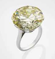 Diamante e anello in platino venduti per 623 mila dollari