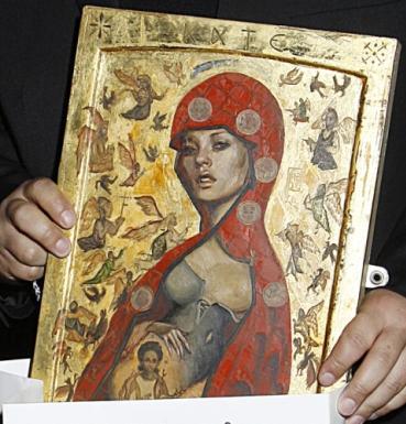 Kate Moss è un’icona..ma questa volta bizantina