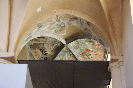 Scoperti affreschi del ‘400  a Vercelli