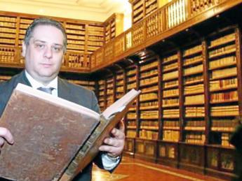 Biblioteca Girolamini: De Caro condannato a 7 anni