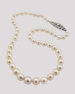 Collana di perle d'acqua dolce bianche quasi rotonde da 7-8