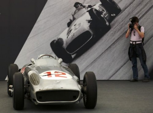 da Bonhams 22,7 milioni € per la monoposto di Fangio