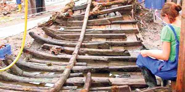 Nave bizantina intatta trovata a Istanbul per scavi metropolitana