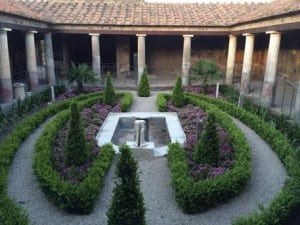 Pompei, Casa degli Amorini Dorati