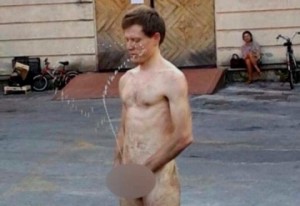 Jérôme Bel in (untitled) (2000) di Tino Sehgal