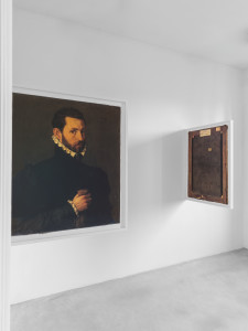 Recto Verso Prada
