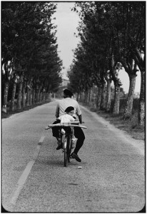 © Elliott Erwitt