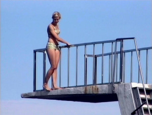 Where She Is At - video still Johanna Billing, Where she is at, 2001, DV, 07,35 min, loop, still from video, courtesy the artist, Hollybush Gardens, London and Laveronica Arte Contemporanea, Modica.