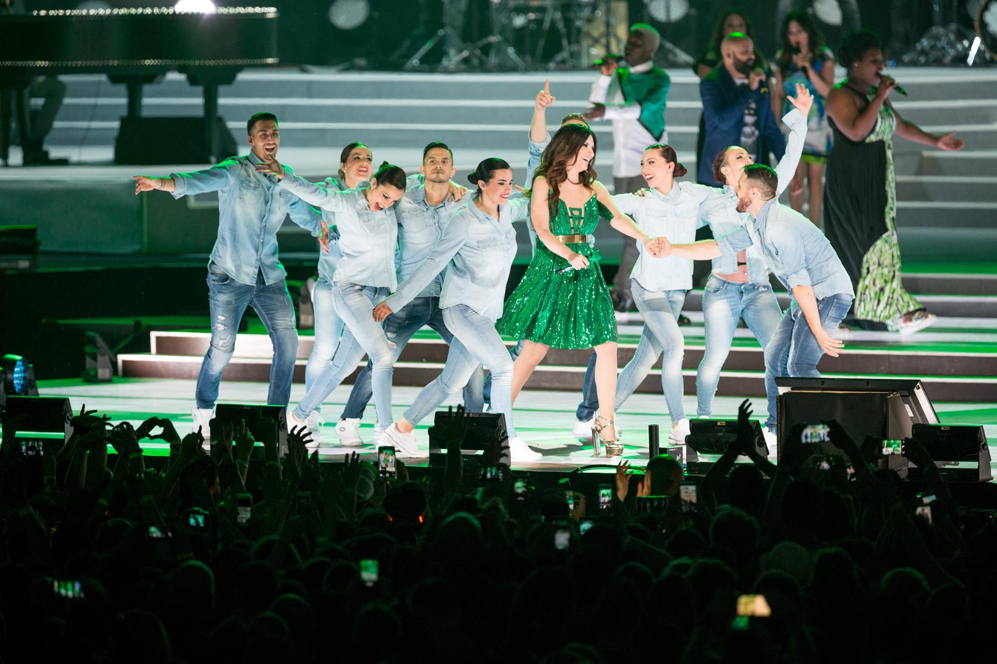 Laura Pausini a San Siro. Cuore, lacrime e determinazione