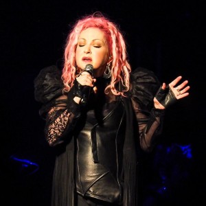 Cyndi Lauper live a Torino. Photo © 2016 Luca Palmer