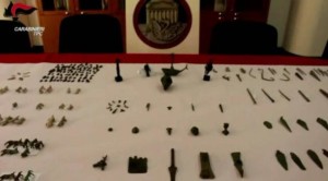 Recuperati 430 reperti archeologici provenienti dalla Svizzera