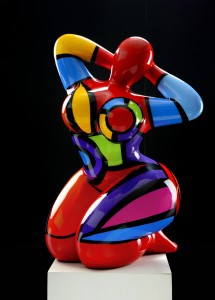 Arnaud e Adeline Nazare-Aga, Venus Gaia, 2015, scultura realizzata a mano in polvere di marmo e resina, Courtesy by Deodato Arte, Milano