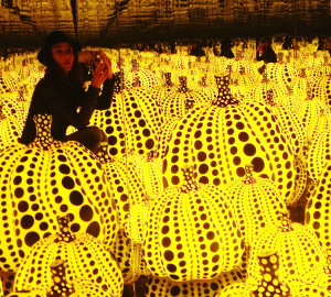 #SELFIEADARTE "Aspettando il Grande Cocomero" #YayoiKusama, All the Eternal Love I Have for the Pumpkins, 2016 @chiostrodelbramante #Roma #LOVE #chiostrolove @CleliaPatella
