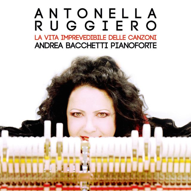 Antonella Ruggiero al Blue Note con la vita imprevedibile delle sue canzoni