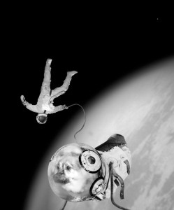 JOAN FONTCUBERTA IVAN ISTOČNIKOV E KLOKA DURANTE LA LORO STORICA EVA (ATTIVITÀ EXTRA VEICOLARE) © JOAN FONTCUBERTA BY SIAE 2017