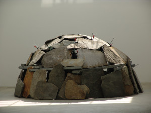 Mario Merz Igloo, 1991 Veduta dell’installazione, Fondazione Merz, Torino, 2005 Courtesy Fondazione Merz, Torino Foto: © Paolo Pellion