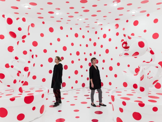 Yayoi Kusama With All My Love For The Tulips, I Pray Forever (2011, courtesy David Zwirner)
