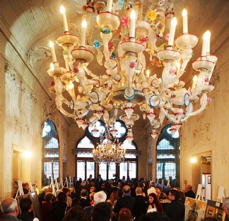 Vittorio Sgarbi festeggia il compleanno con Pro Biennale