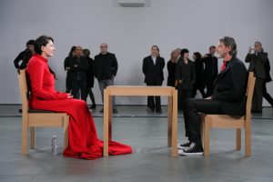 Il celebre incontro tra Marina Abramovic e Ulay al MoMA