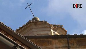 Cupola danneggiata della chiesa Santa Maria della scala