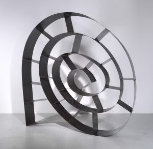 Prototipo della libreria "This Mortal Coil", Ron Arad 1993, stima € 100.000 - 150.000