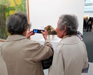 Personaggi mitologici a FRIEZE 2018 / Le gemelle