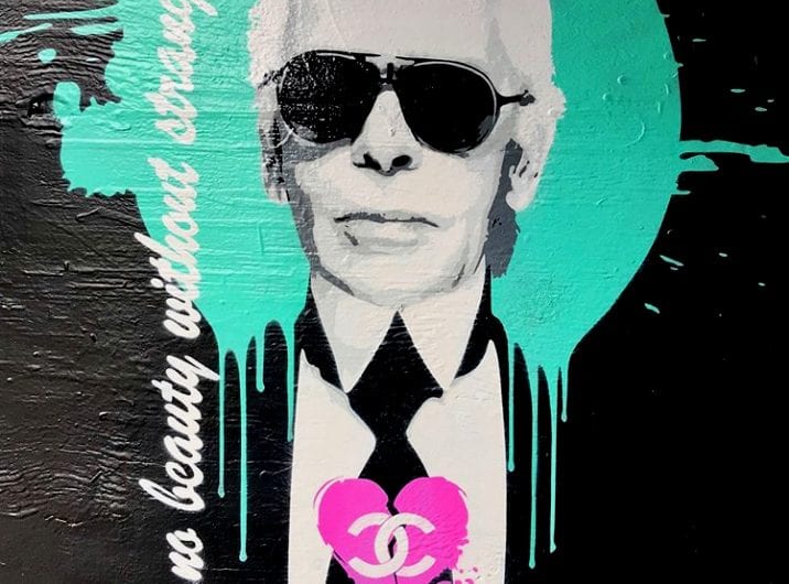 Karl Lagerfeld icona pop. A Londra lo stupefacente murale dedicato al re dell’alta moda