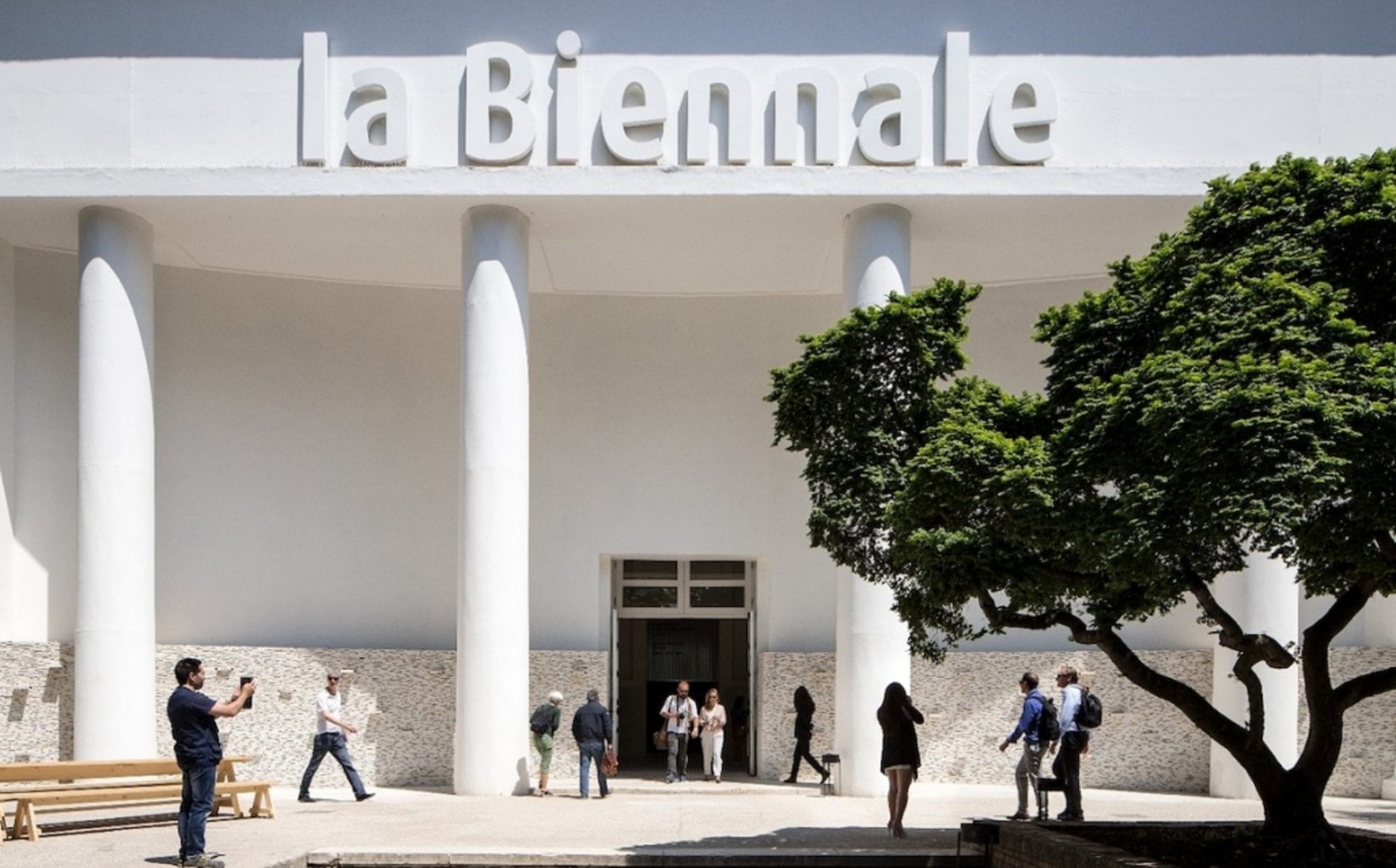 Biennale d’Arte di Venezia, nominata la Giuria internazionale. 4 donne e 1 uomo, c’è anche Cristiana Collu