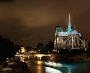 rendering ricostruzione tetto e guglia Notre-Dame