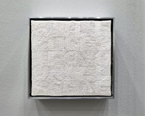 Sciogliersi come neve al sole di Boetti
