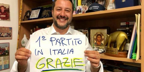 La foto postata da Matteo Salvini subito dopo i risultati delle prime proiezioni
