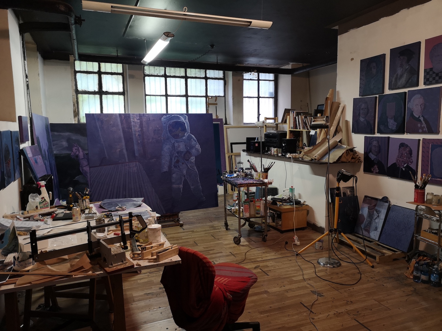 Percorsi d’artista: Walk-In Studio apre gli spazi privati dell’arte milanese