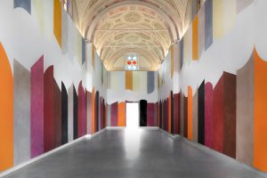 Cappella Relais San Maurizio - Wall Drawing David Tremlett - Photo Credits Luisa Porta