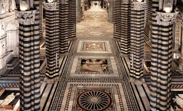 La navata centrale del Duomo di Siena