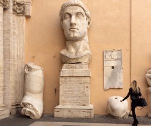 testa monumentale di Costantino presso i Musei Capitolini