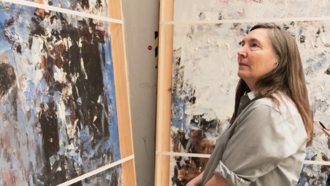 Artistic License. Jenny Holzer racconta la sua esperienza da curatrice al Guggenheim di New York
