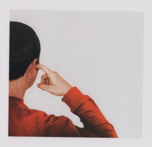 Michelangelo Pistoletto, 50 Azioni. Dito nell'orecchio, Cittadellarte Fondazione Pistoletto, Biella © C. Abate