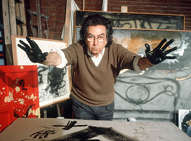 Antoni Tàpies secondo Massimo Recalcati: la psicoanalisi legge l’artista con il muro nel destino