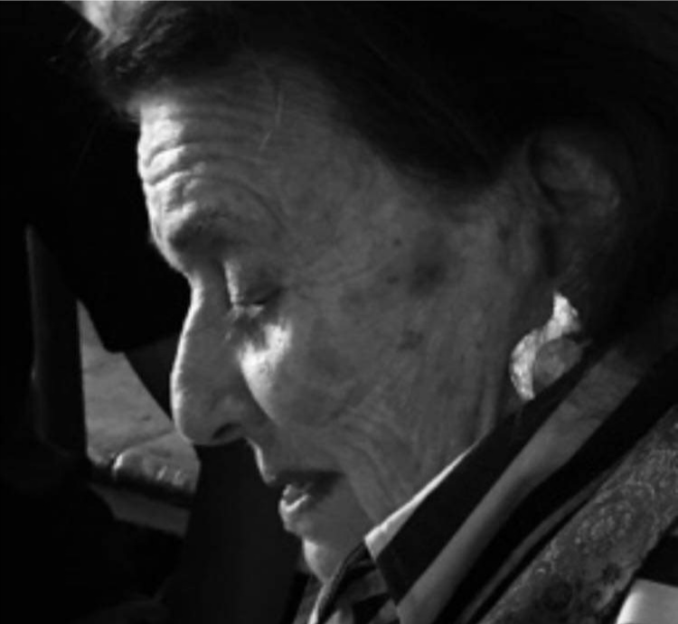 Addio Beverly Pepper. La grande scultrice americana è morta a Todi a 97 anni