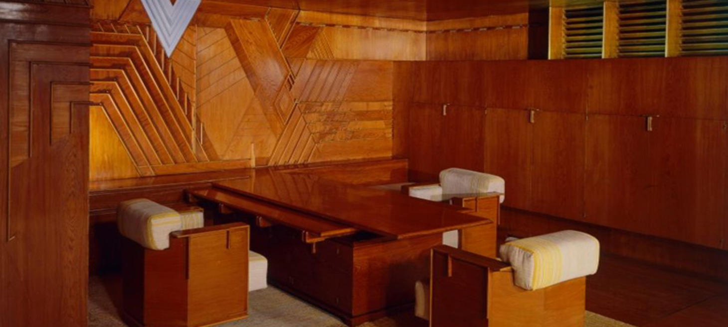 L’ufficio Kaufmann di Frank Lloyd Wright in mostra nel 2023 al Victoria & Albert Museum