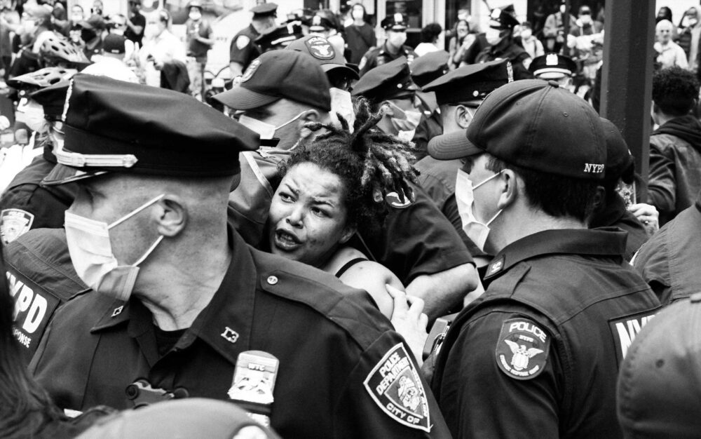 Manifestazioni a New York per la morte di George Floyd (foto Chris Facey, courtesy The Newyorker)
