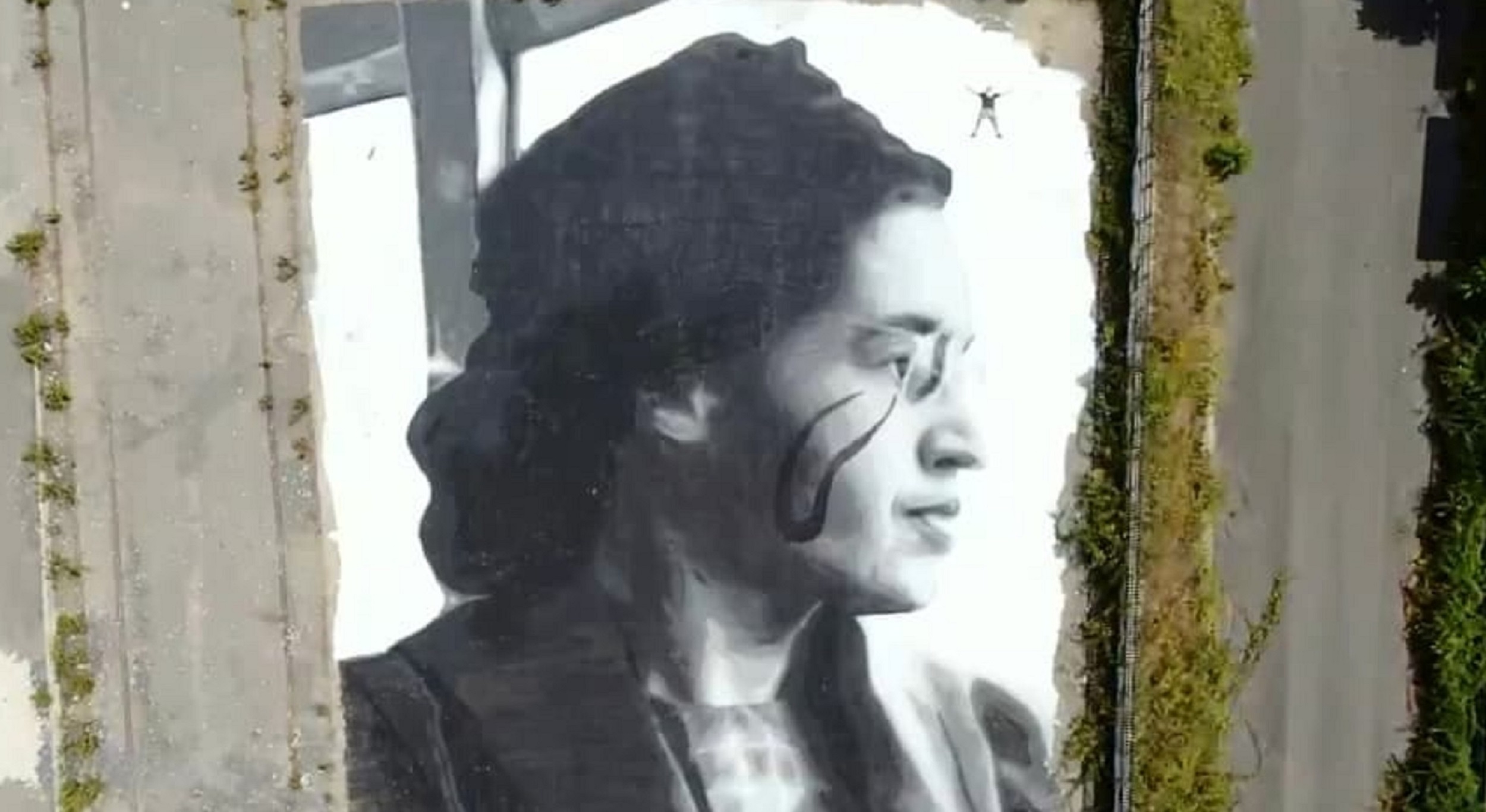 Jorit. A Napoli l’omaggio a Rosa Parks nel murale più grande di sempre