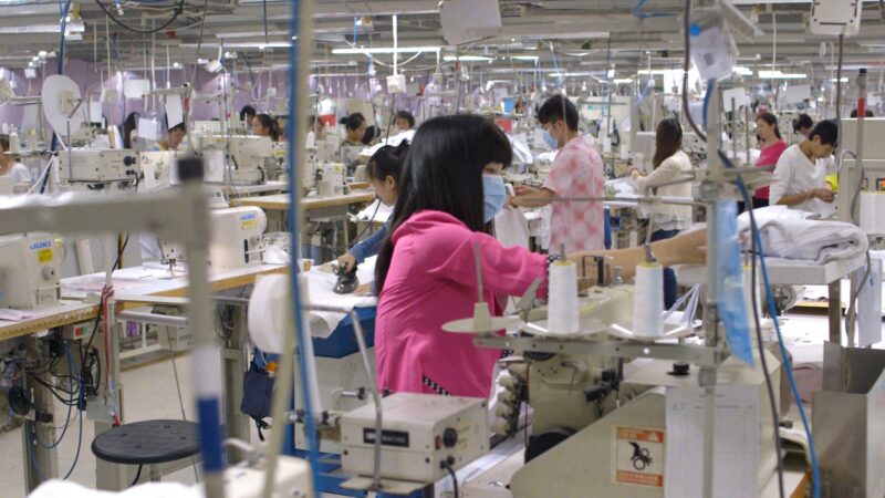 Moda in missione. La rivoluzione comincia dal tuo armadio