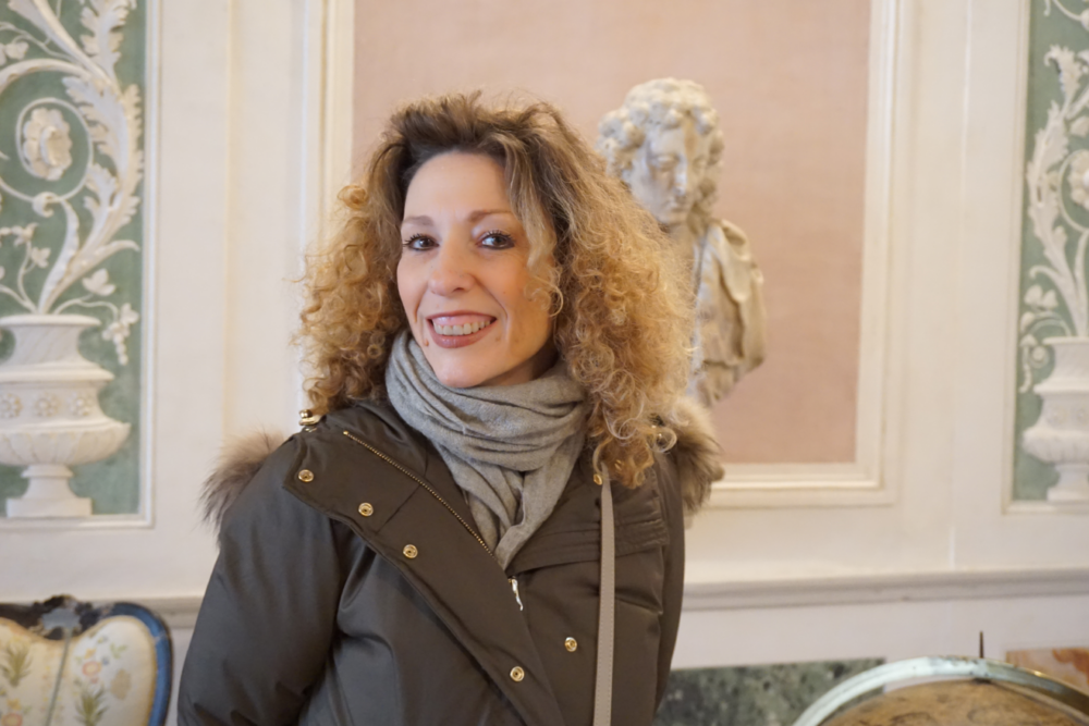 La curatrice Claudia Migliore fotografata da Mauro Mariani presso il Museo Fondazione Querini Stampalia di Venezia