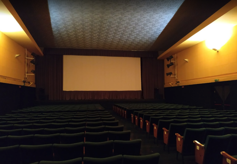Cinema vuoto (zero)