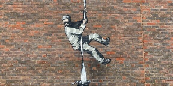 Banksy murale dal carcere di Reading